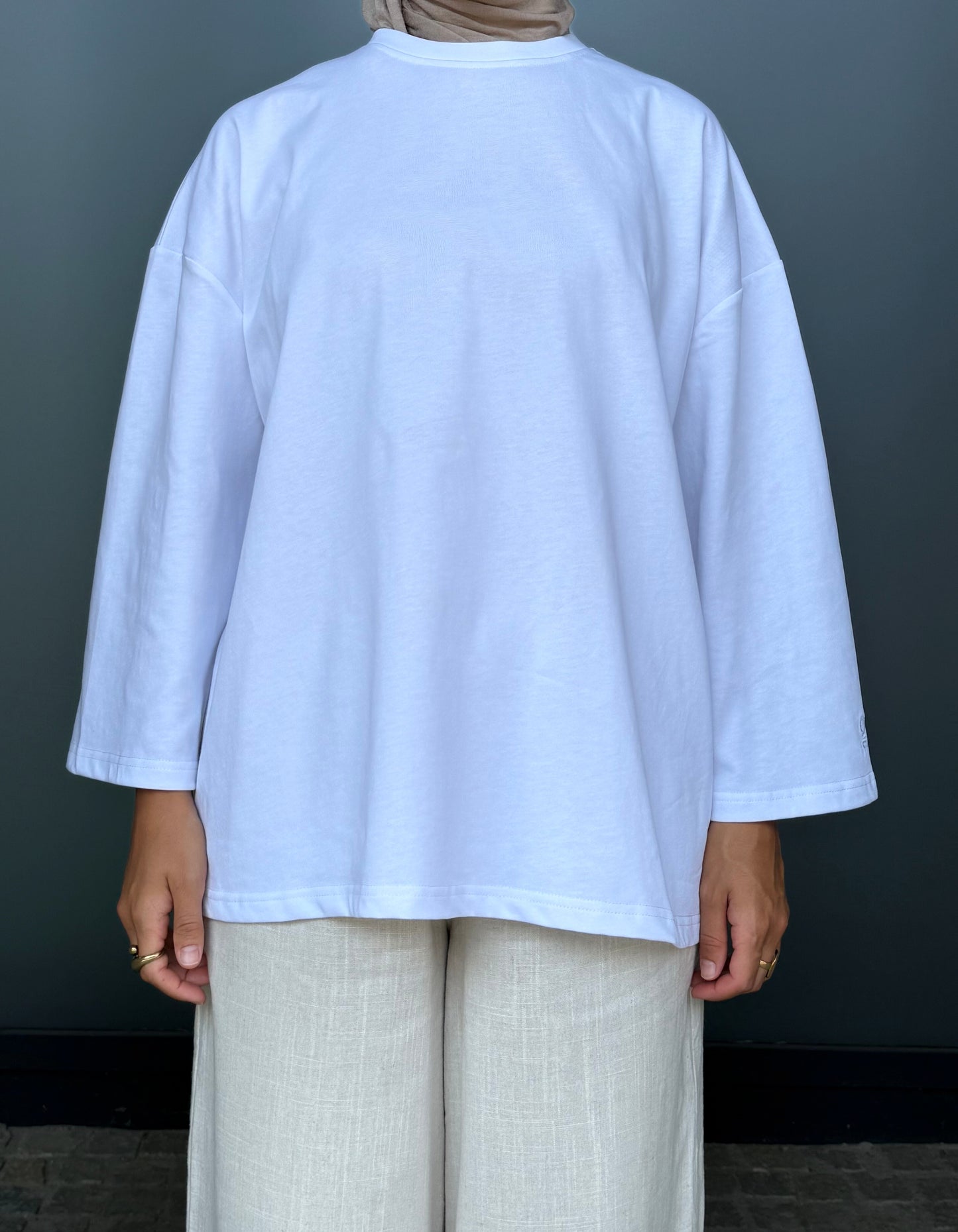THE SIGNATURE TOP