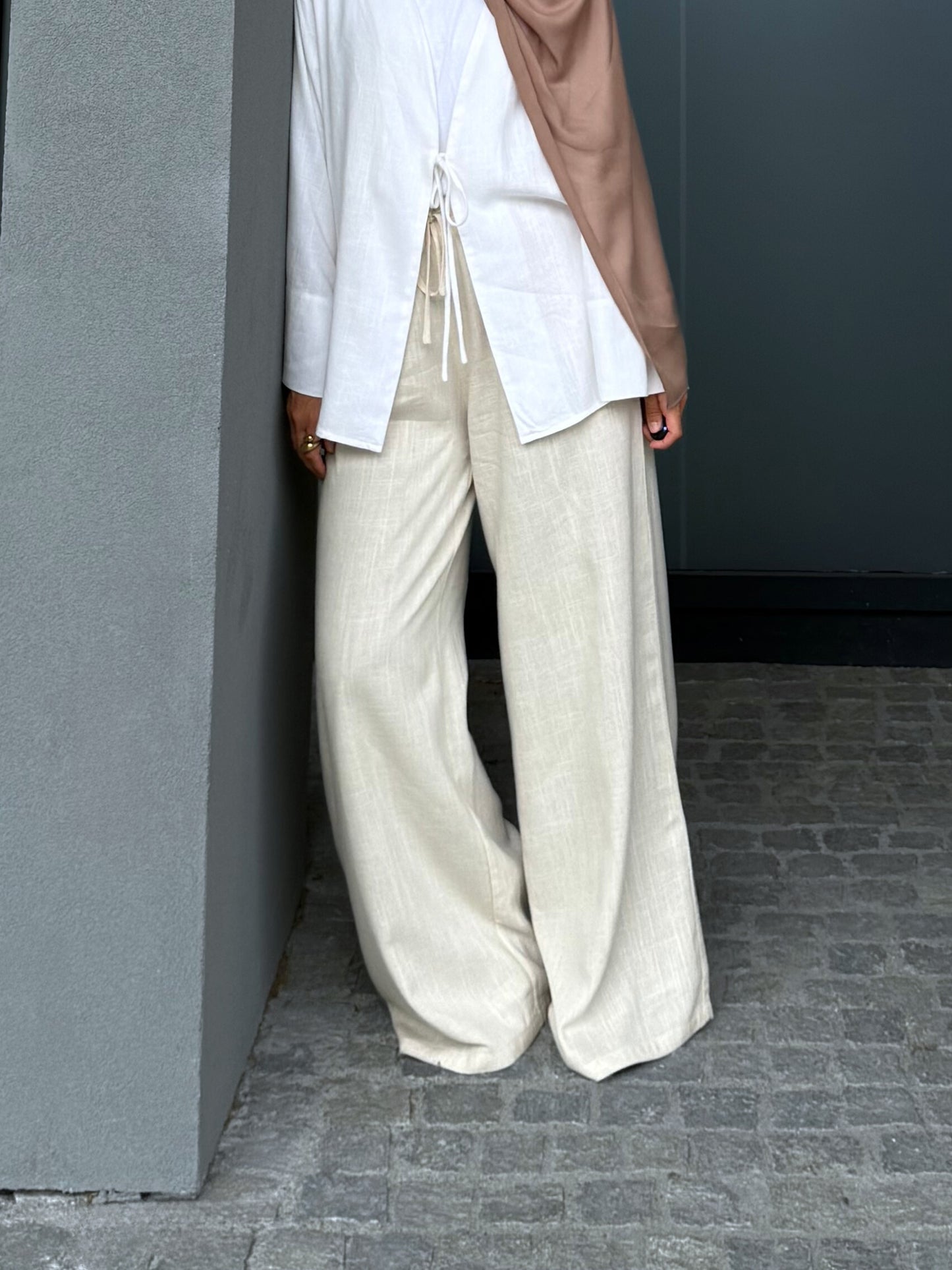 PANTALONI DI LINO AURA