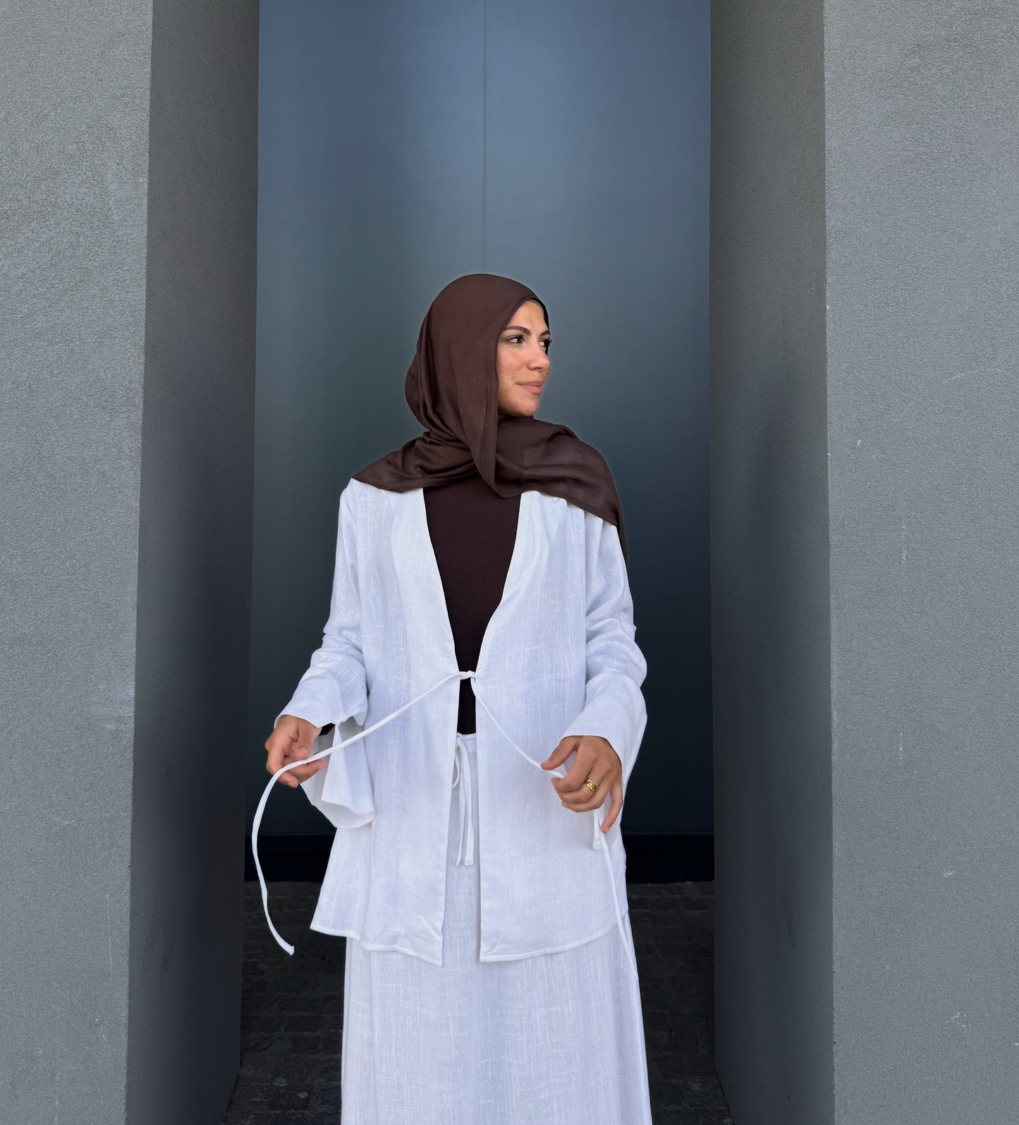 ZAHIRA LINEN TOP