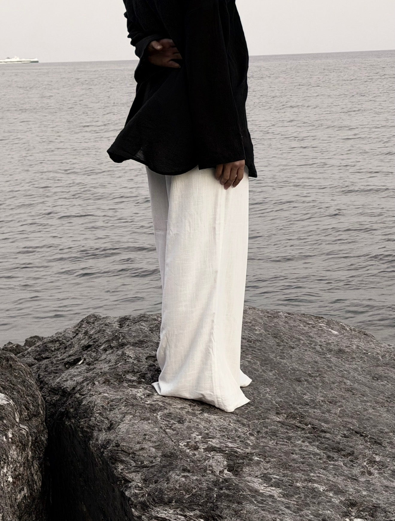 PANTALONI DI LINO BIANCHI