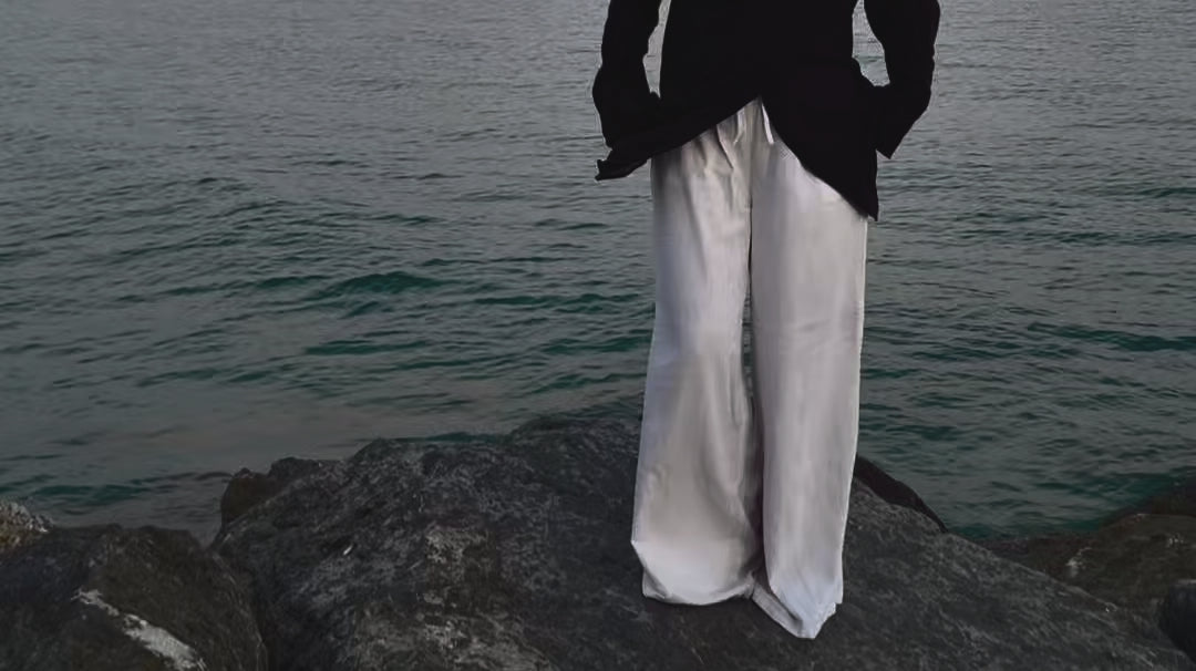 Carica il video: 